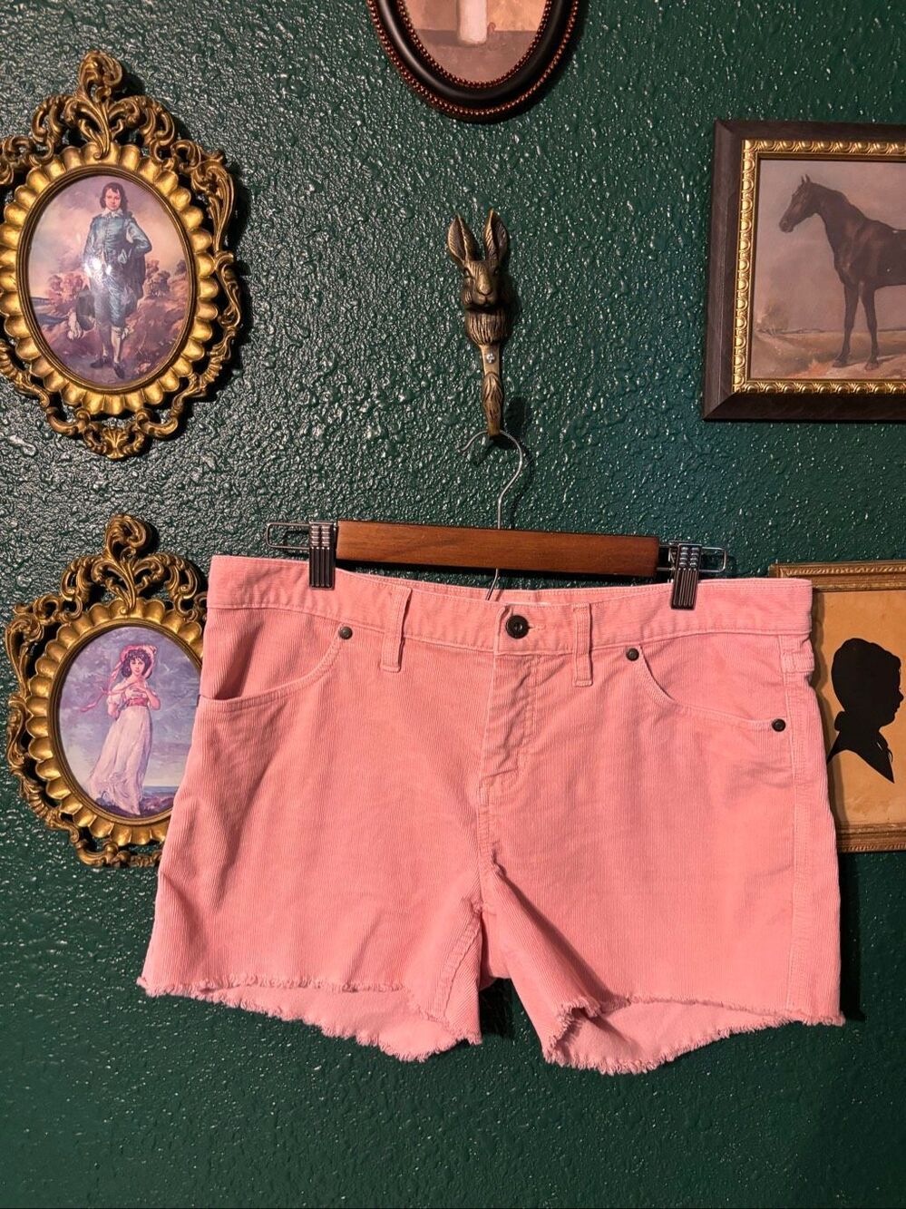 Carve Designs Oahu Shorts Size 8 Pink